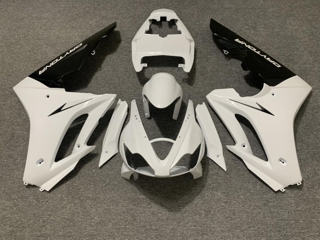 2006-2008 Gloss White and Black Triumph Daytona 675 Motorcycle Fairing UK 2006-2008 Gloss White and Black Triumph Daytona 675 Motorcycle Fairing UK