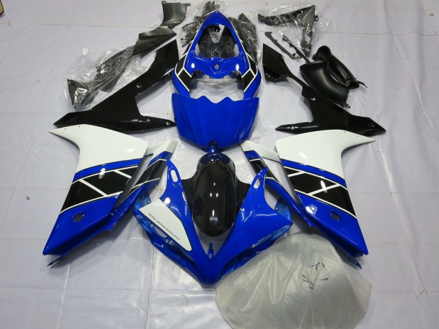 2007-2008 Black Black and White Yamaha R1 Motorcycle Fairing UK 2007-2008 Black Black and White Yamaha R1 Motorcycle Fairing UK