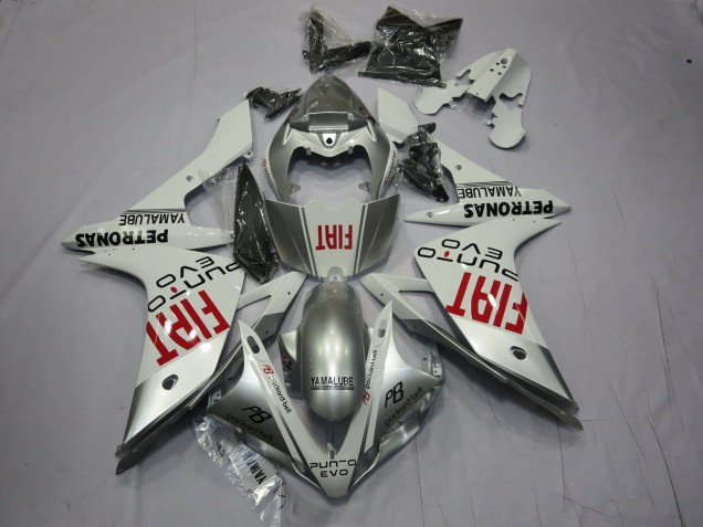 2007-2008 Silver Fiat Yamaha R1 Motorcycle Fairing UK 2007-2008 Silver Fiat Yamaha R1 Motorcycle Fairing UK