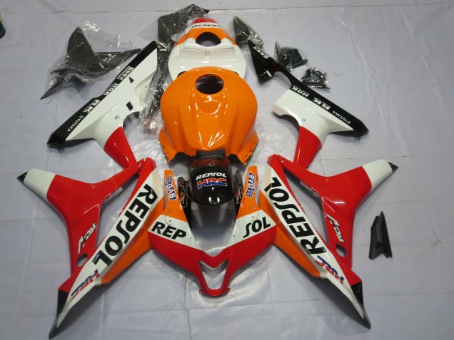 2007-2008 White Repsol Honda CBR600RR Motorcycle Fairing UK 2007-2008 White Repsol Honda CBR600RR Motorcycle Fairing UK